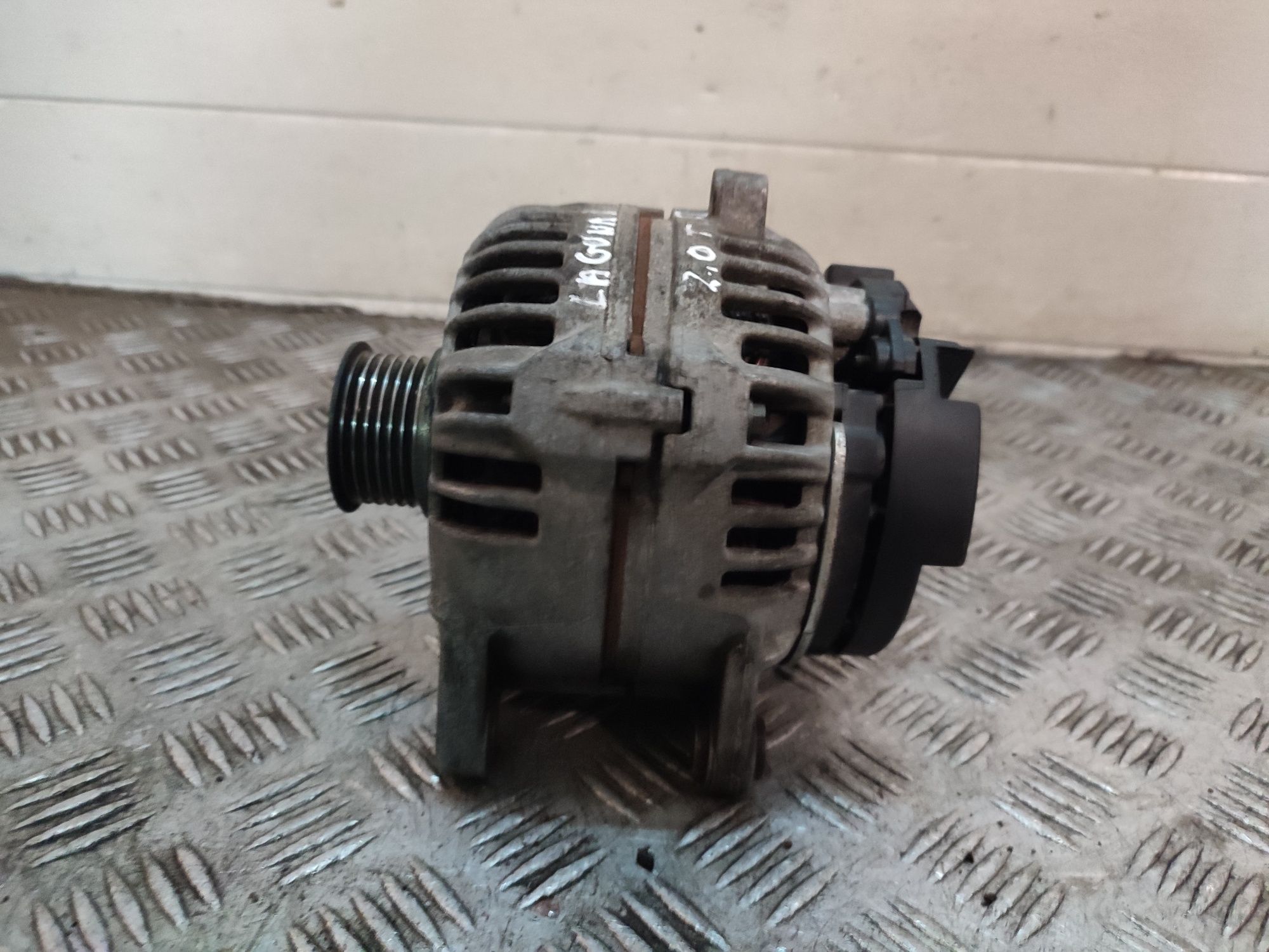 Renault Laguna II 2.0T alternator