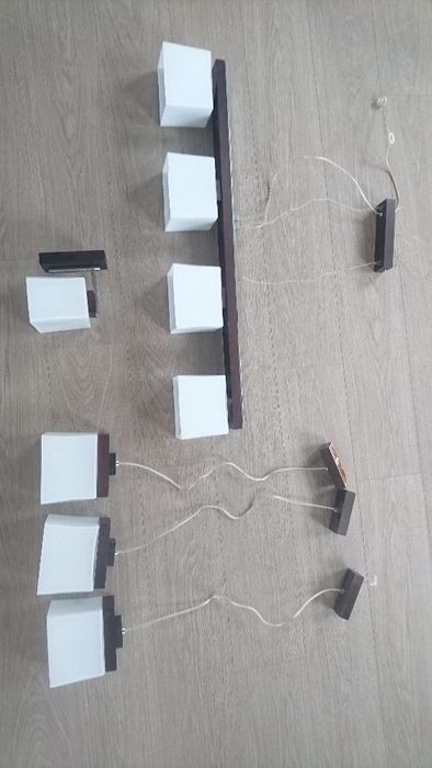 Komplet lamp z żarówkami energooszczędnymi