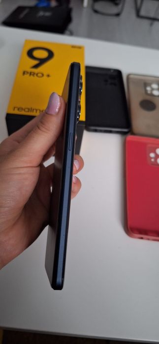 Sprzedam Smartfon realme 9 Pro+ 8/256GB