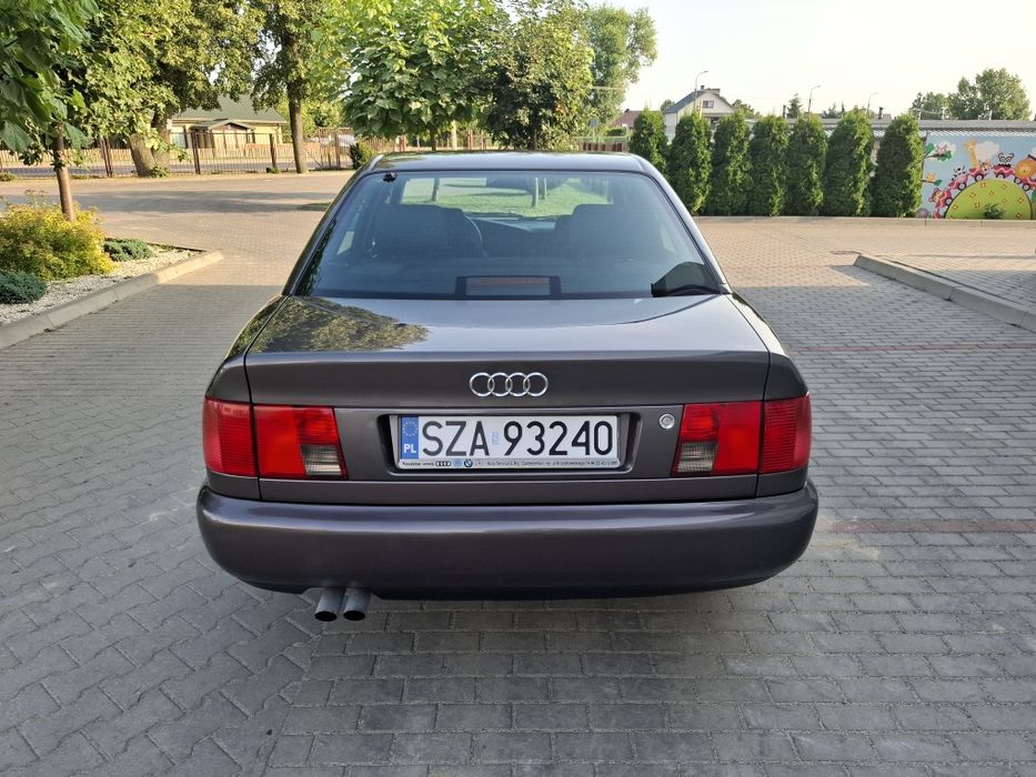 Audi A6 C4 2.6 V6 benzyna automat 119 tyś km
