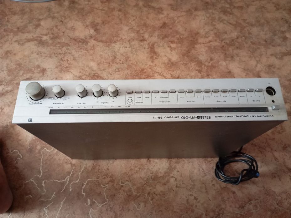 Усилитель предварительный Эстония уп010 стерео