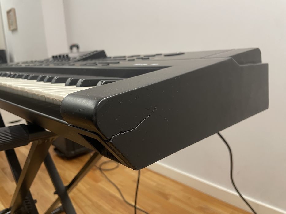 Teclado Roland G 1000 impecavel