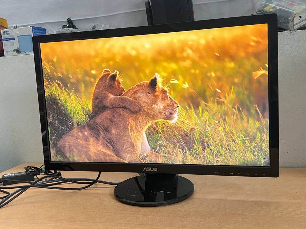 Монітор ASUS / Full HD / 27” / TN / 60 Гц