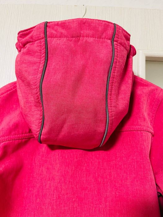 Курточка р.122 (6-7лет) Осенняя термокуртка Softshell Демисезонная кур