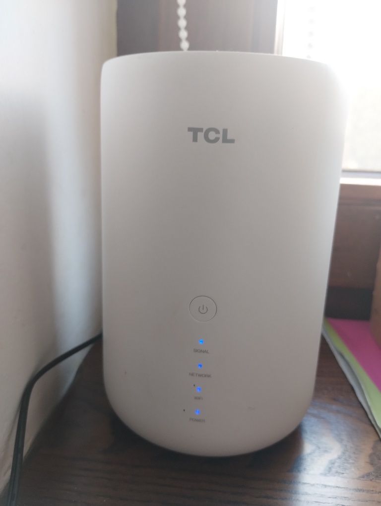 Router TCL Linkhub lte car 13 home station