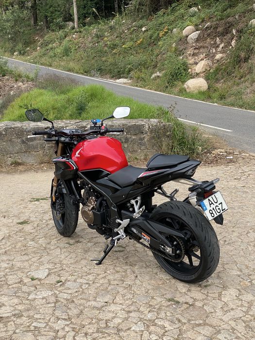 Honda cb500f 2022