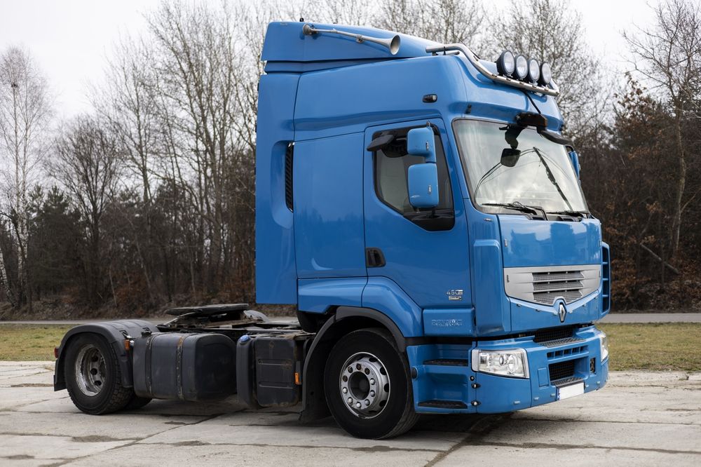 Sprzedam Renault premium dxi 450 manual z 2008 r