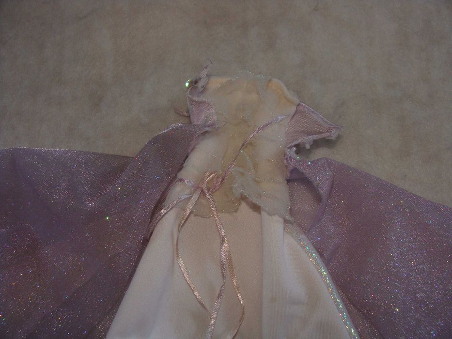 Vestido Barbie as the Magic of Pegasus (Ref. G8399) de 2005 - Annika