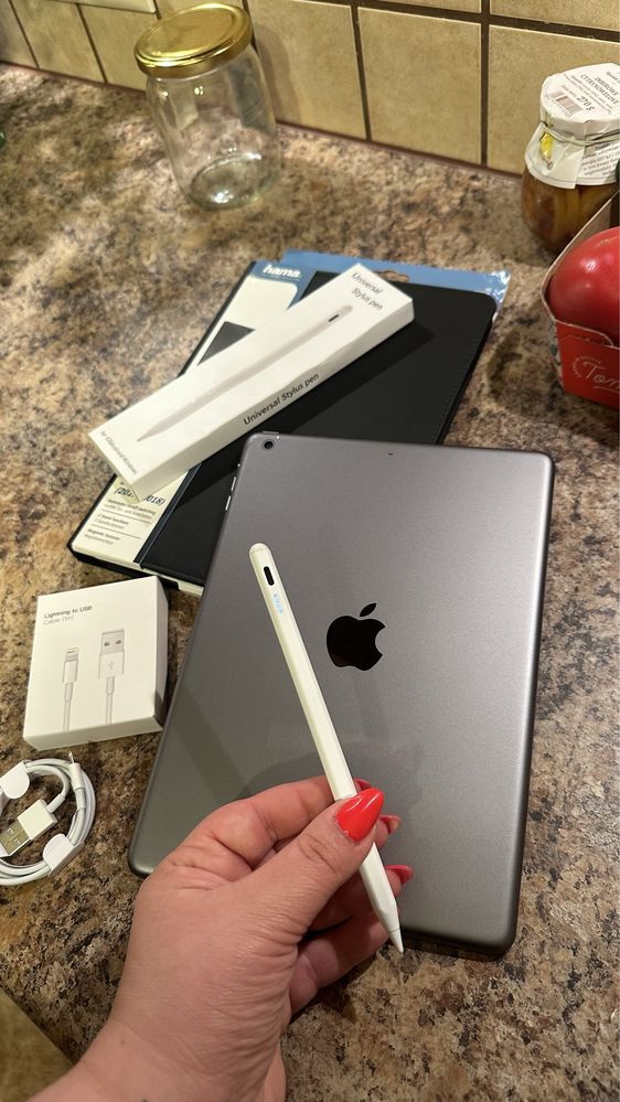 Tablet iPad Apple PRO 12.9” - Touch ID - PROCREATE