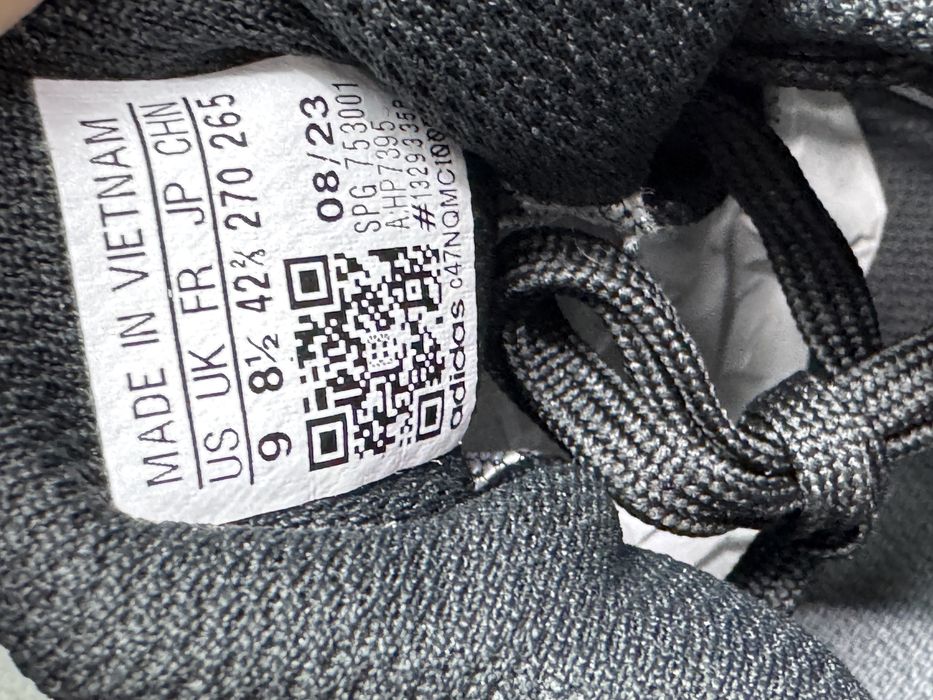 Чорні трекінгові термо кросівки Adidas Terrex AX4 Gore tex HP7395