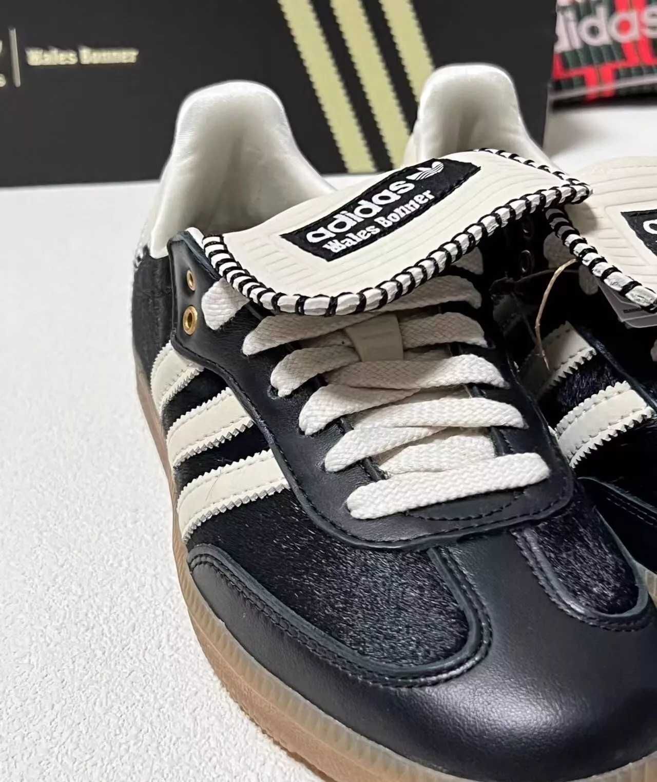 adidas Samba Pony Tonal Wales Bonner Core Black 41 EU / 8US / 26 CM
