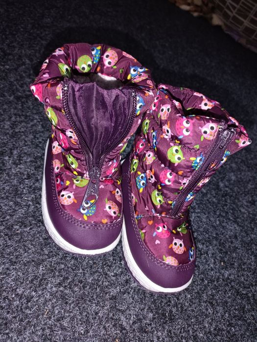 Дутіки на дівчинку