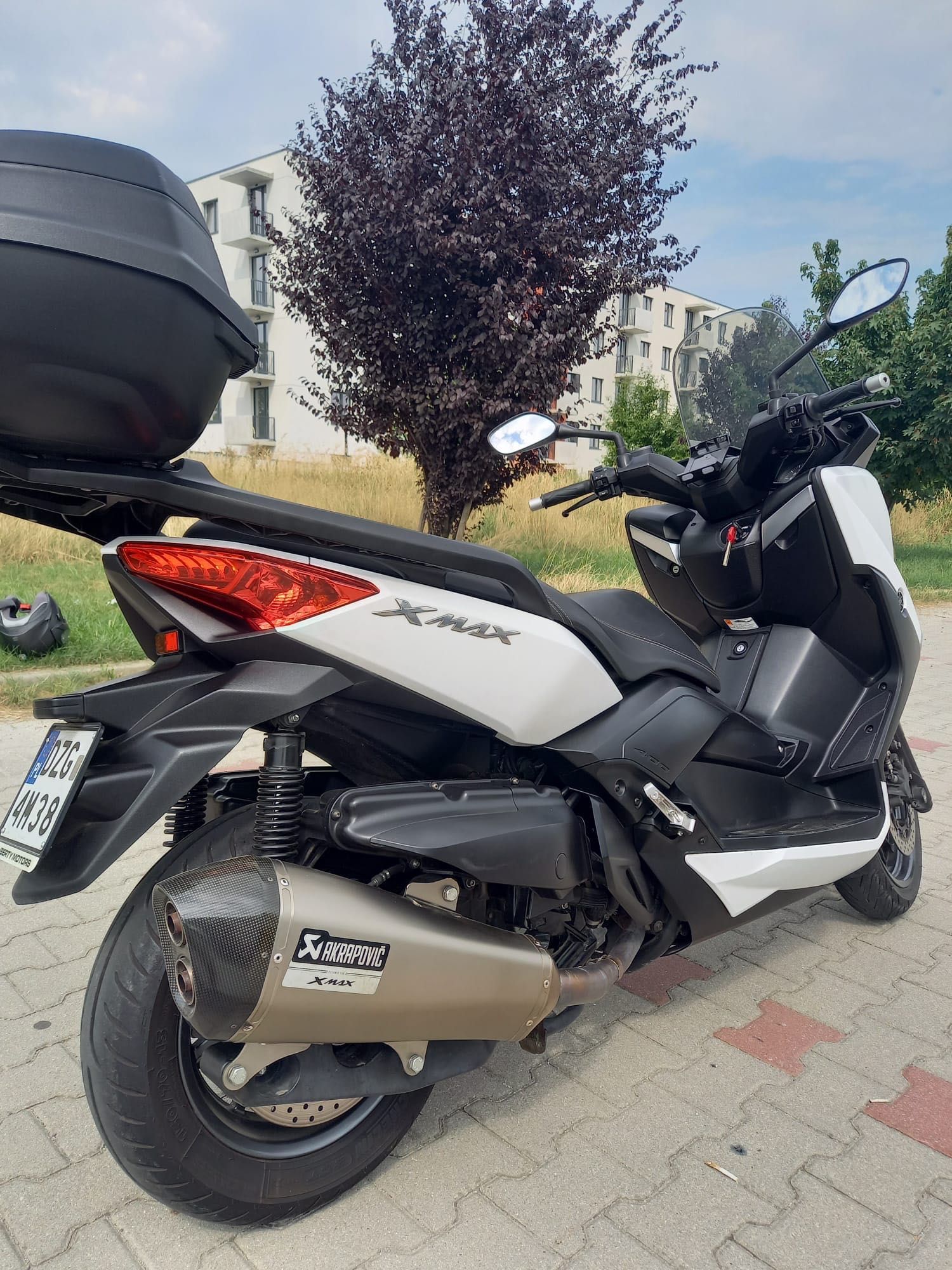 Skuter Yamaha X-max 400