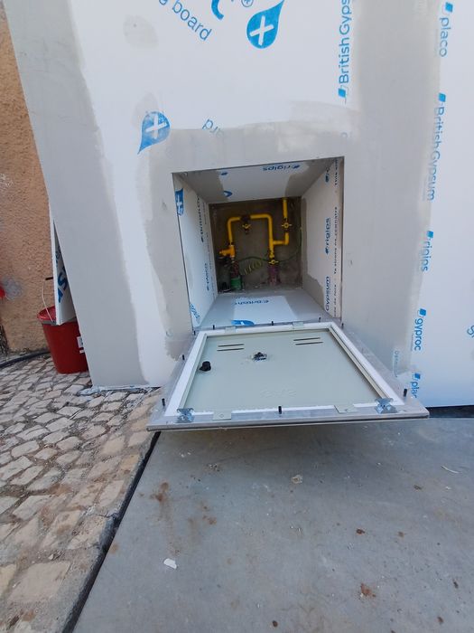 Especialistas em Pladur e Pavimentos flutuantes.