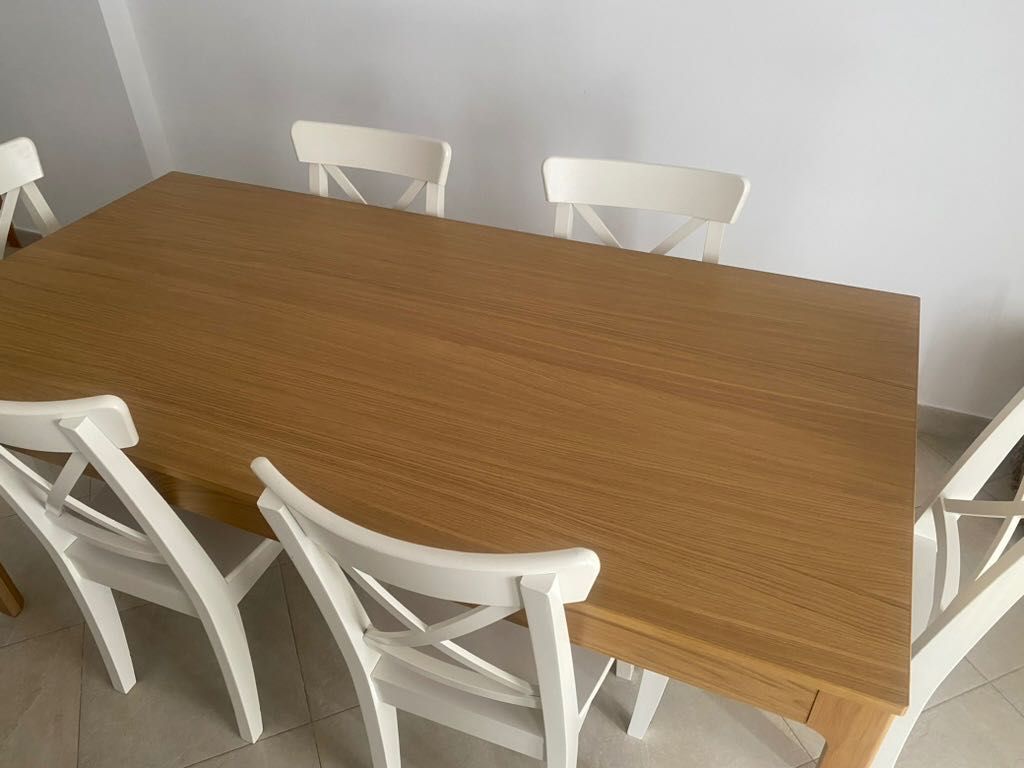 Mesa Extensível (180/240cm) + 6 Cadeiras (IKEA: EKEDALEN/INGOLF )