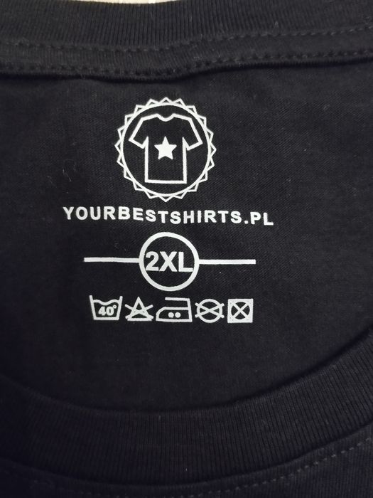 T -shirt damski czarny z logo