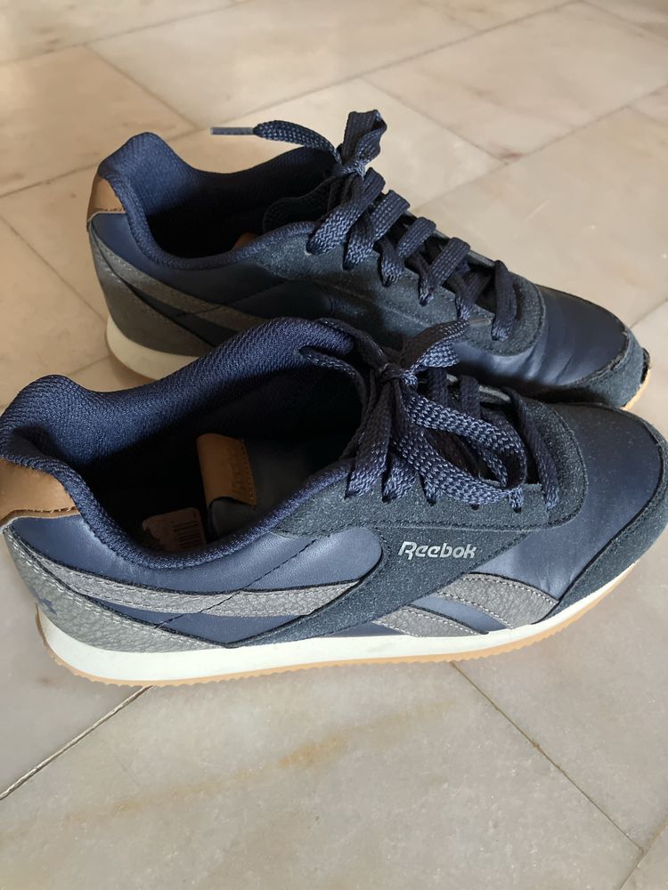 Sapatilhas reebok 37