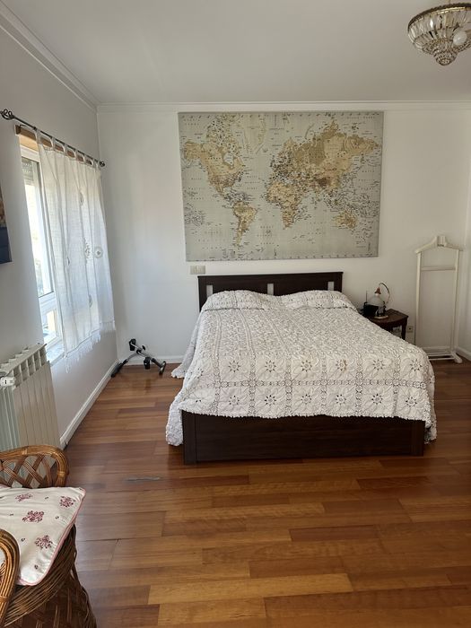 Quarto Setúbal junto ao Jardim Bonfim. 15m2. Em ap com varanda.