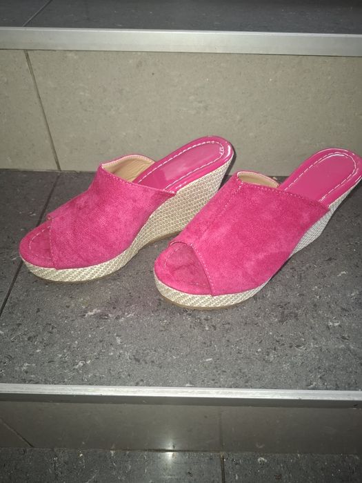 Buty sandały laczki koturna 38 fuksja
