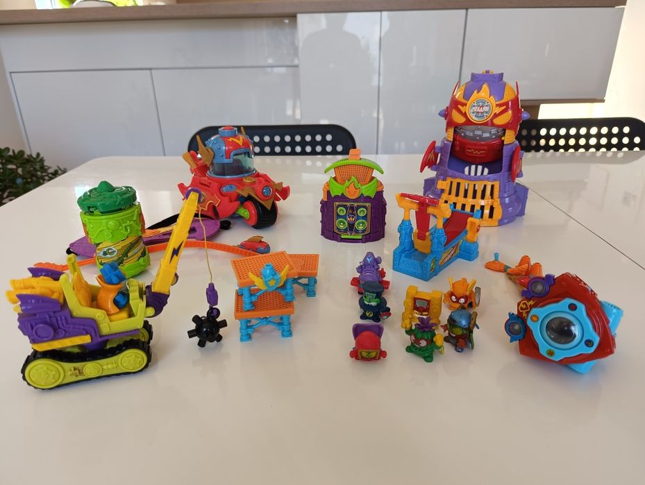 Duży zestaw zabawek super zings