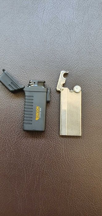 Isqueiros a gás Ronson e Prince Racing 45