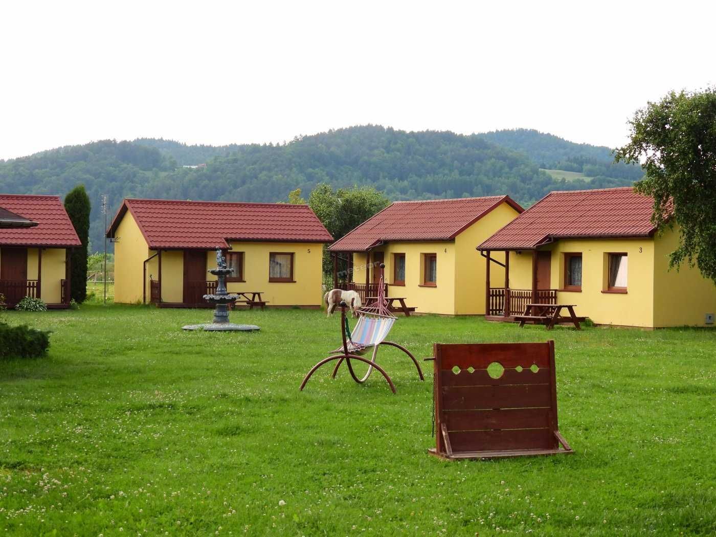 Agroturystyka u Haliny noclegi domki i pokoje nad jeziorem Rożnowskim