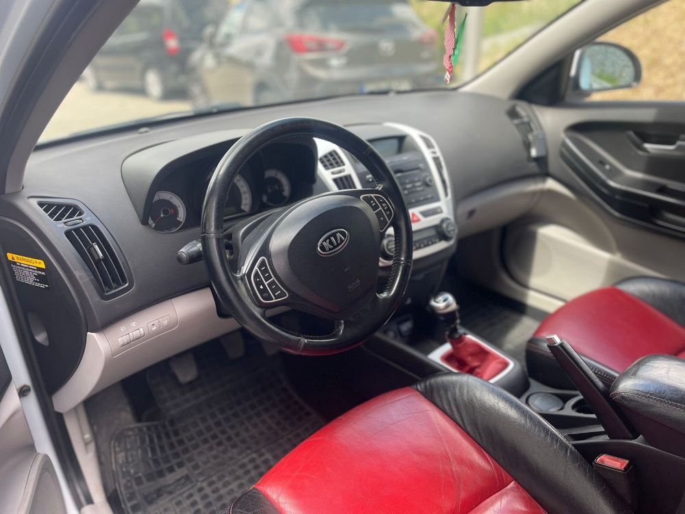 Kia Ceed 2.0 crdi