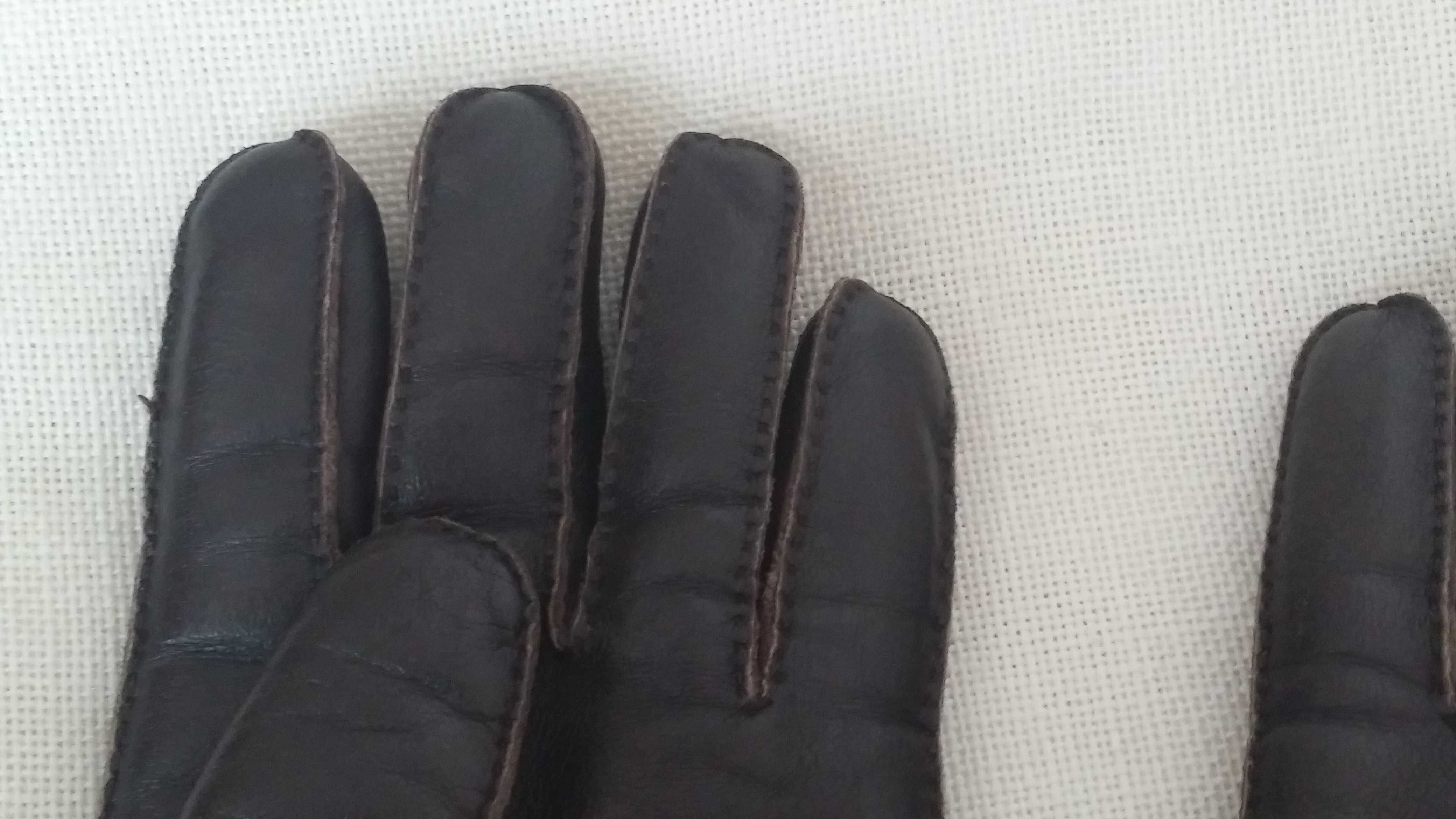 Porządne skórzane rękawiczki  z jasnym , grubszym ociepleniem !!!
