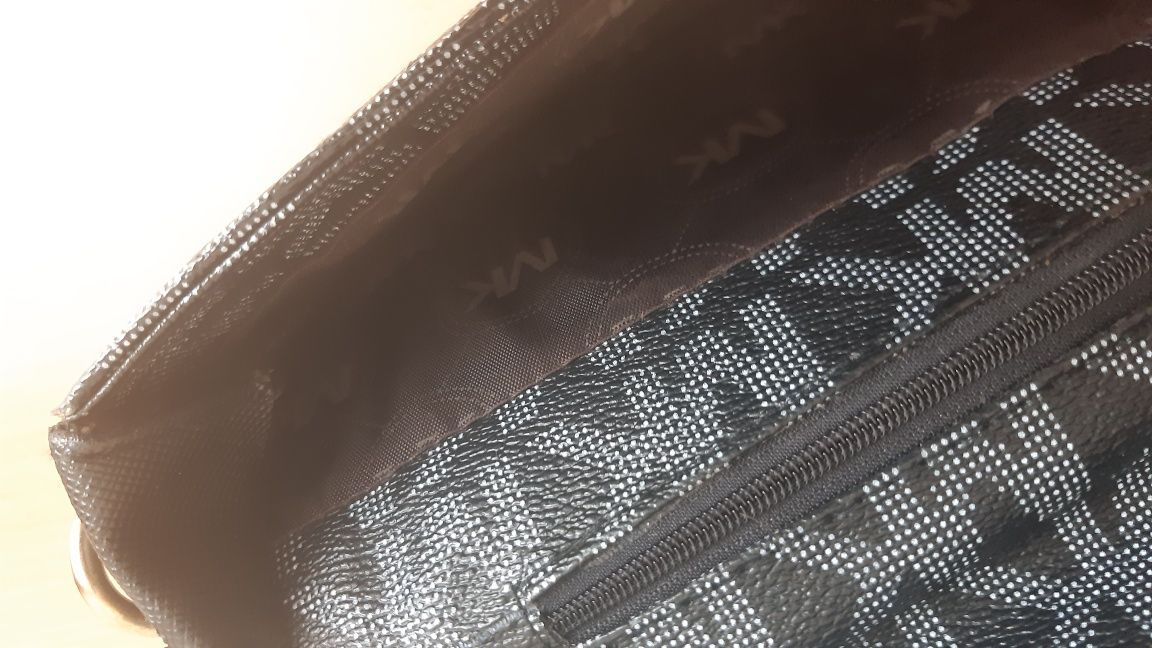 Torebka mała czarna jak Michael kors
