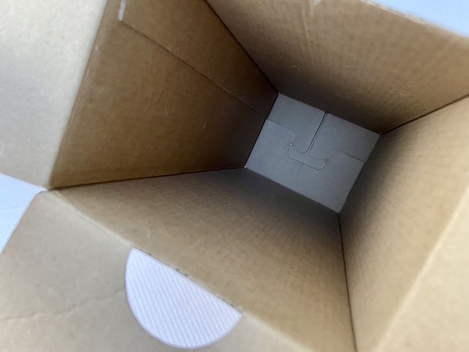 Caixa de chinelos Nike