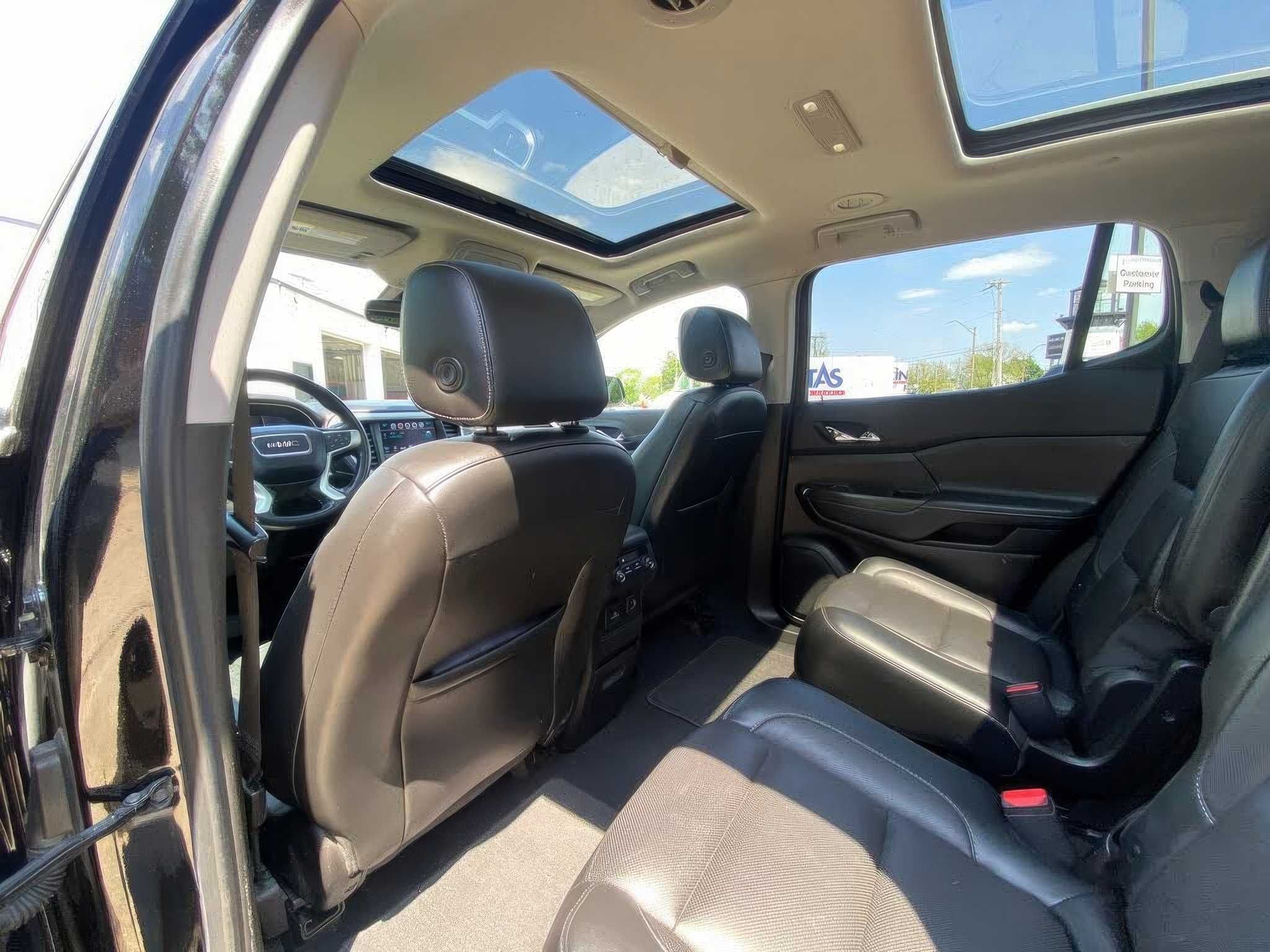 2019 GMC Acadia SLT-1
