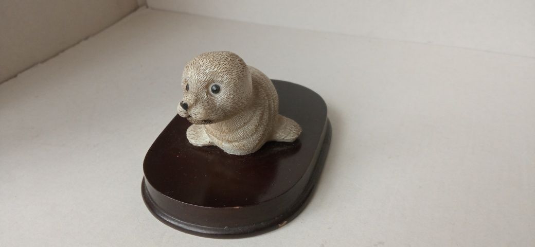 Figurka foka z Kanady