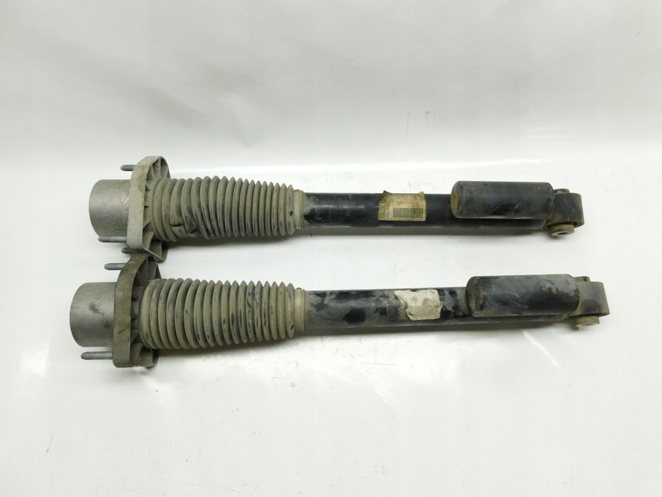 amortyzator lewy prawy tył l8b2-18w003-cc land rover defender ii l663