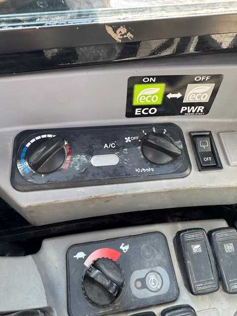 Giratória Kubota KX080-4 ALUGUER Nº35898