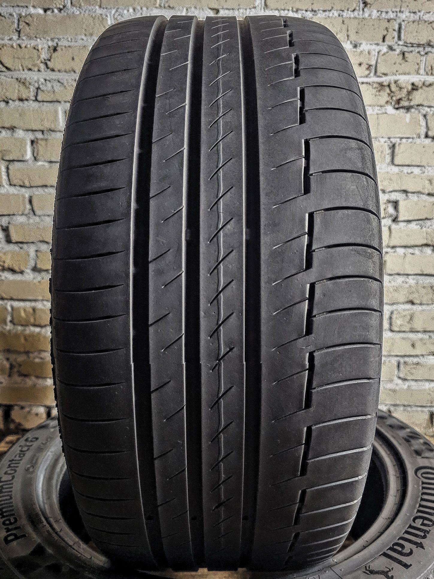 Пара 245/45r19 Continental | 2023 | 6.5mm | Czech | Преміум шини/Ідеал