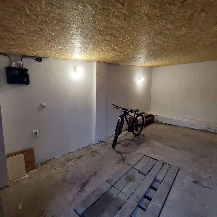 Продам гараж в Південно-Західному р-ні