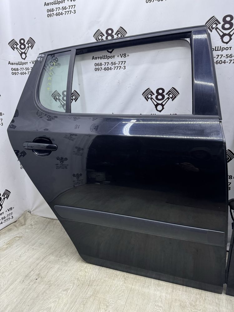Дверка задня Skoda Fabia 2 шкода фабія 2 двері задні 9910