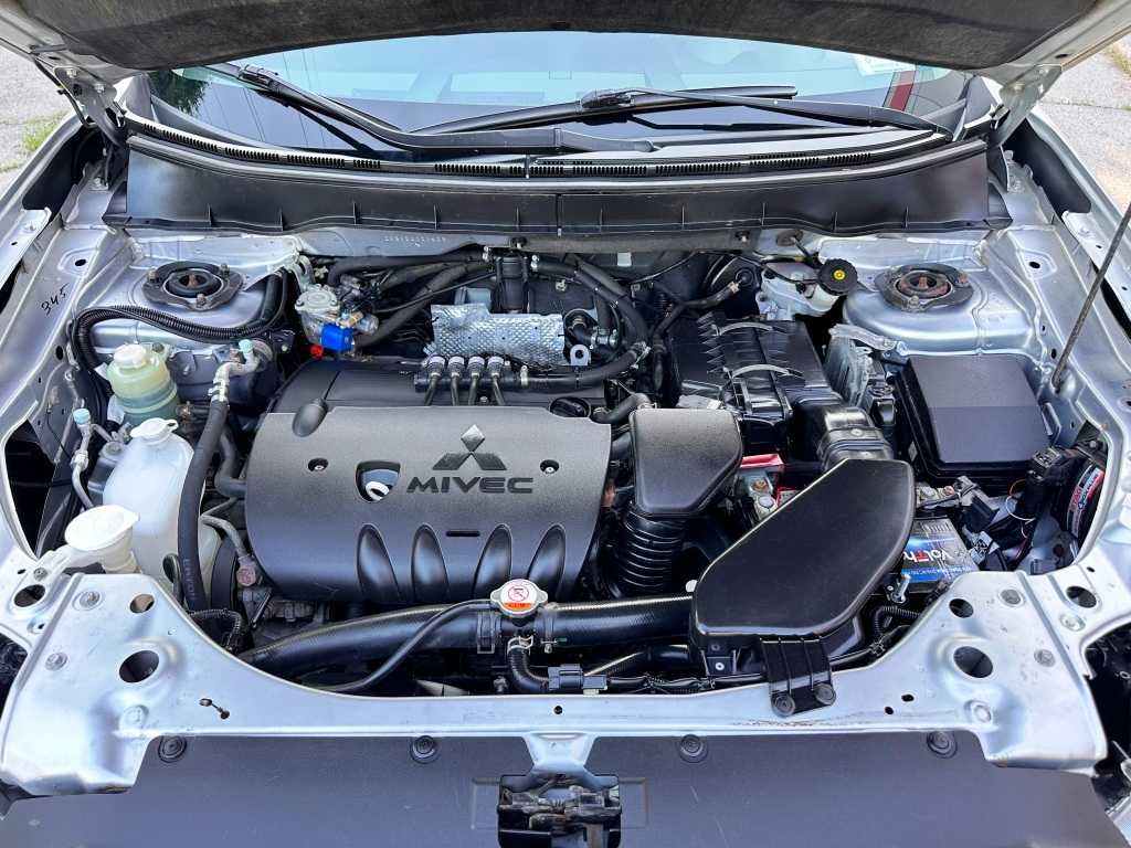 Mitsubishi Outlander AWD