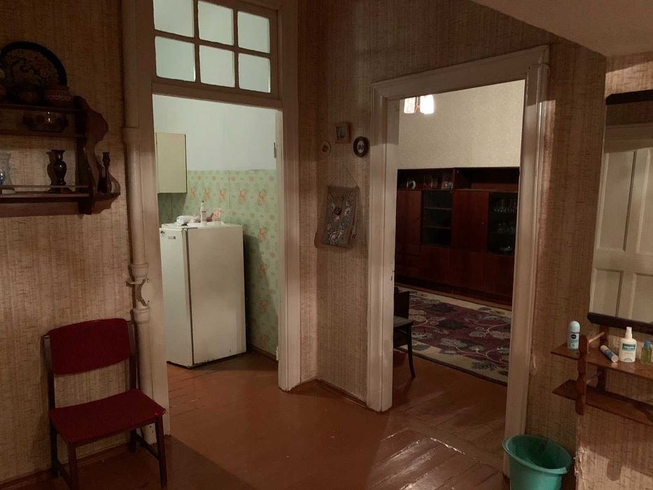 Продаж 3к квартира Раково