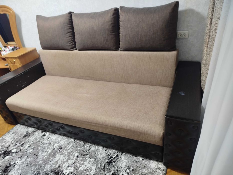 Продам диван б/у