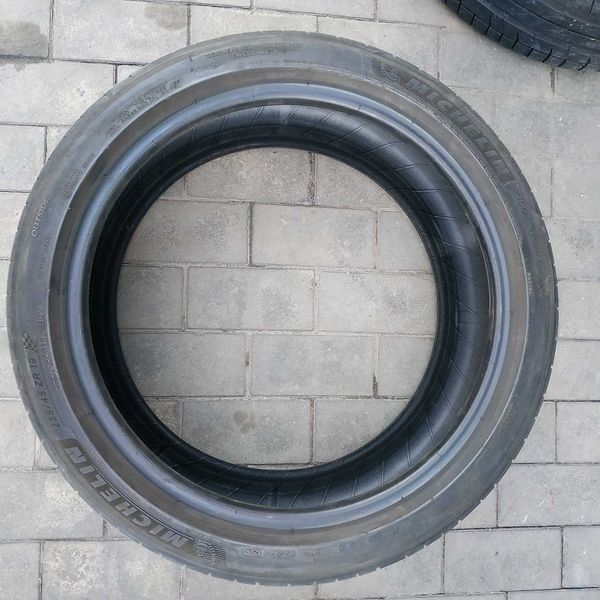 225/45 R19 Michelin Pilot Sport 4 / 6.5 мм шини 2шт