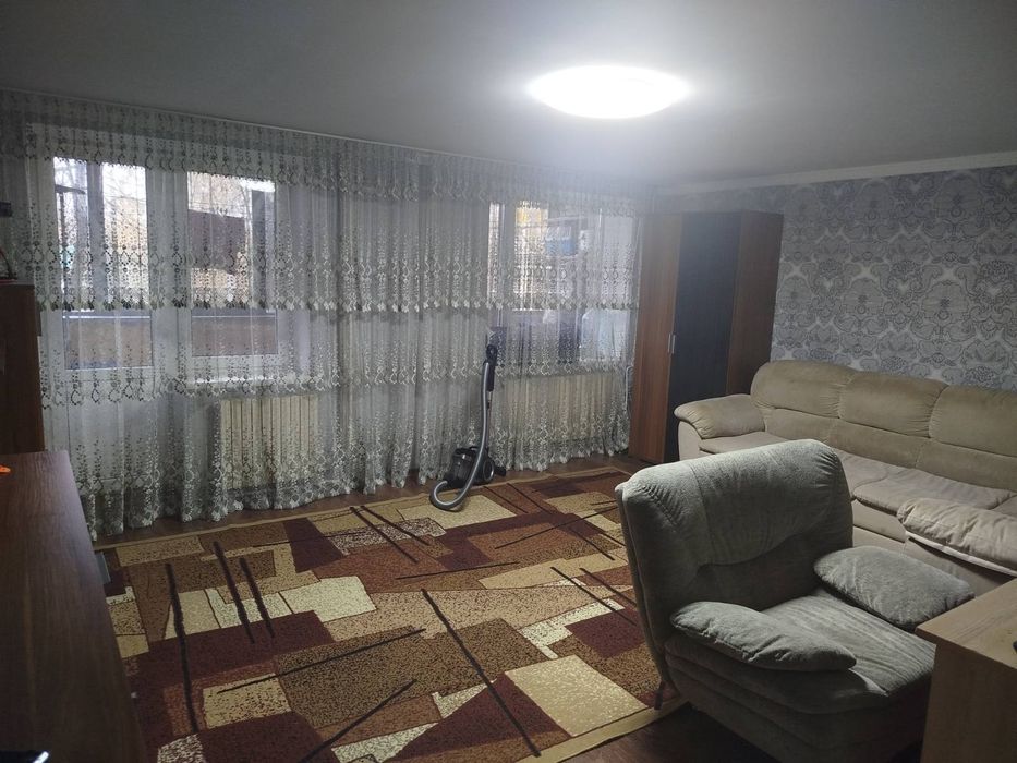 Продам 4-х комнатную квартиру в девятиэтажном доме на ПЗТО