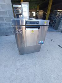 Професійна посудомийна машина Smeg UD516DS