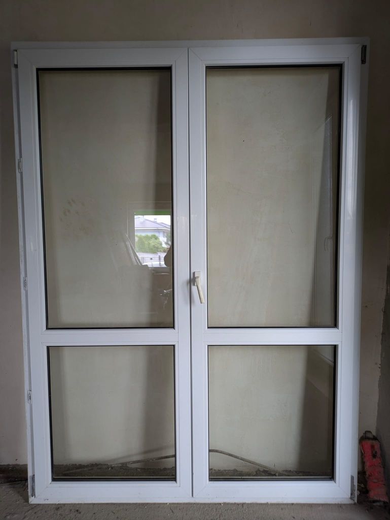 Okna tarasowe/balkonowe dwuskrzydłowe jak nowe 176x230 i 160x216