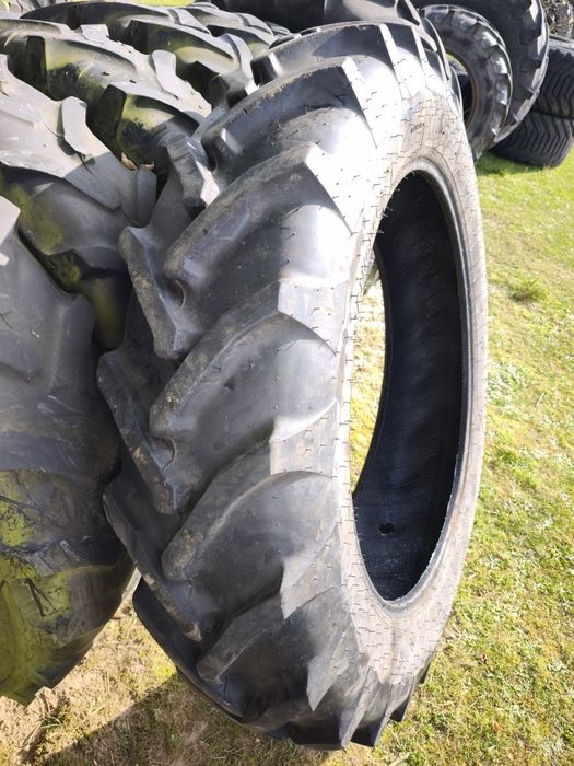 Opona jak Nowa 13.6/12-38 Alliance 13.6 R38 zachodnia wzmocniona