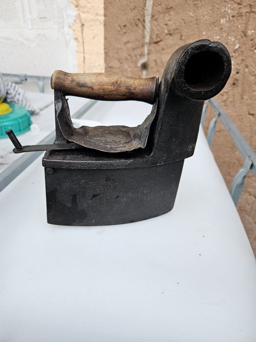 Antyczne żelazko z duszą