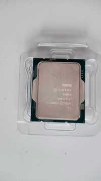Procesor Intel core i7 13700F