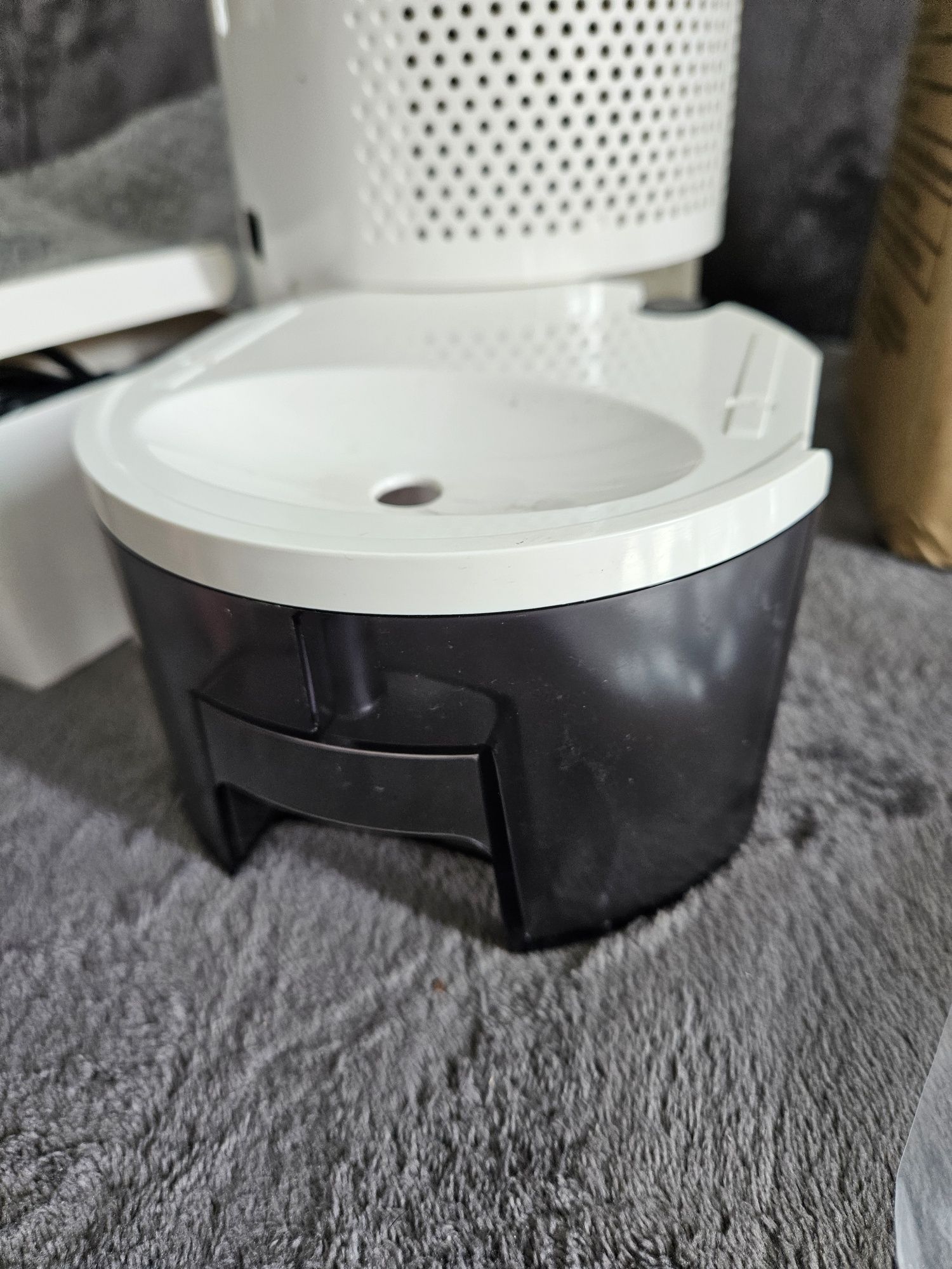 Elektryczny mini osuszacz powietrza