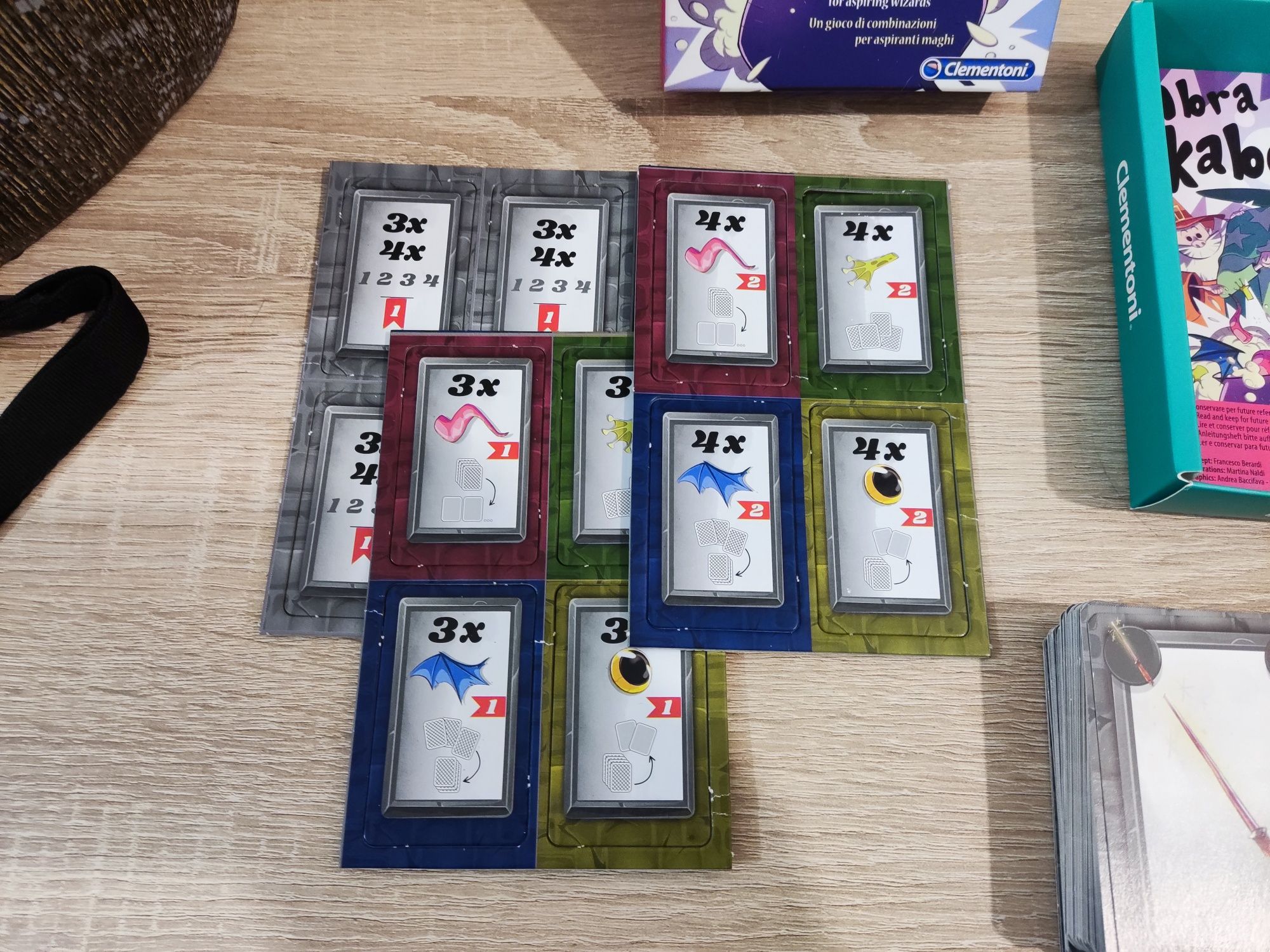 2 Jogos de cartas mind bug e kaboom novos