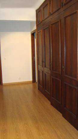 Quarto Suite Centro Leiria para individual / casal